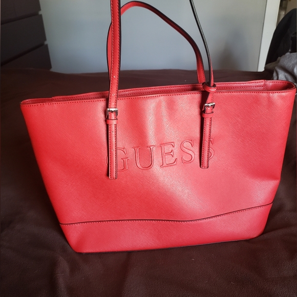 Red Guess tote - Picture 1 of 6